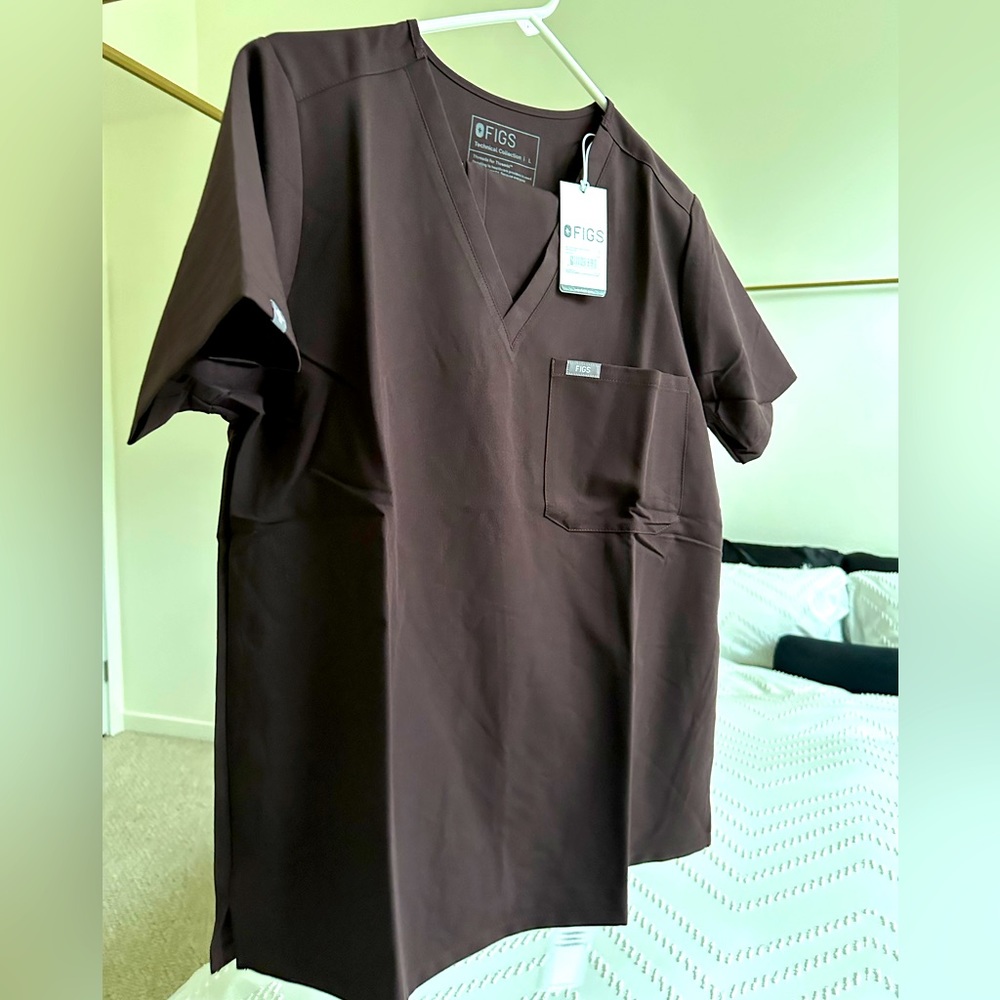 New Figs Espresso Scrub Set